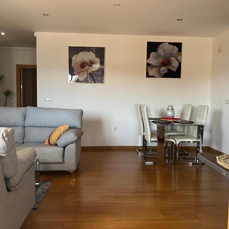 Appartement Neuf Et Bien Place ラス・ガビアス エクステリア 写真